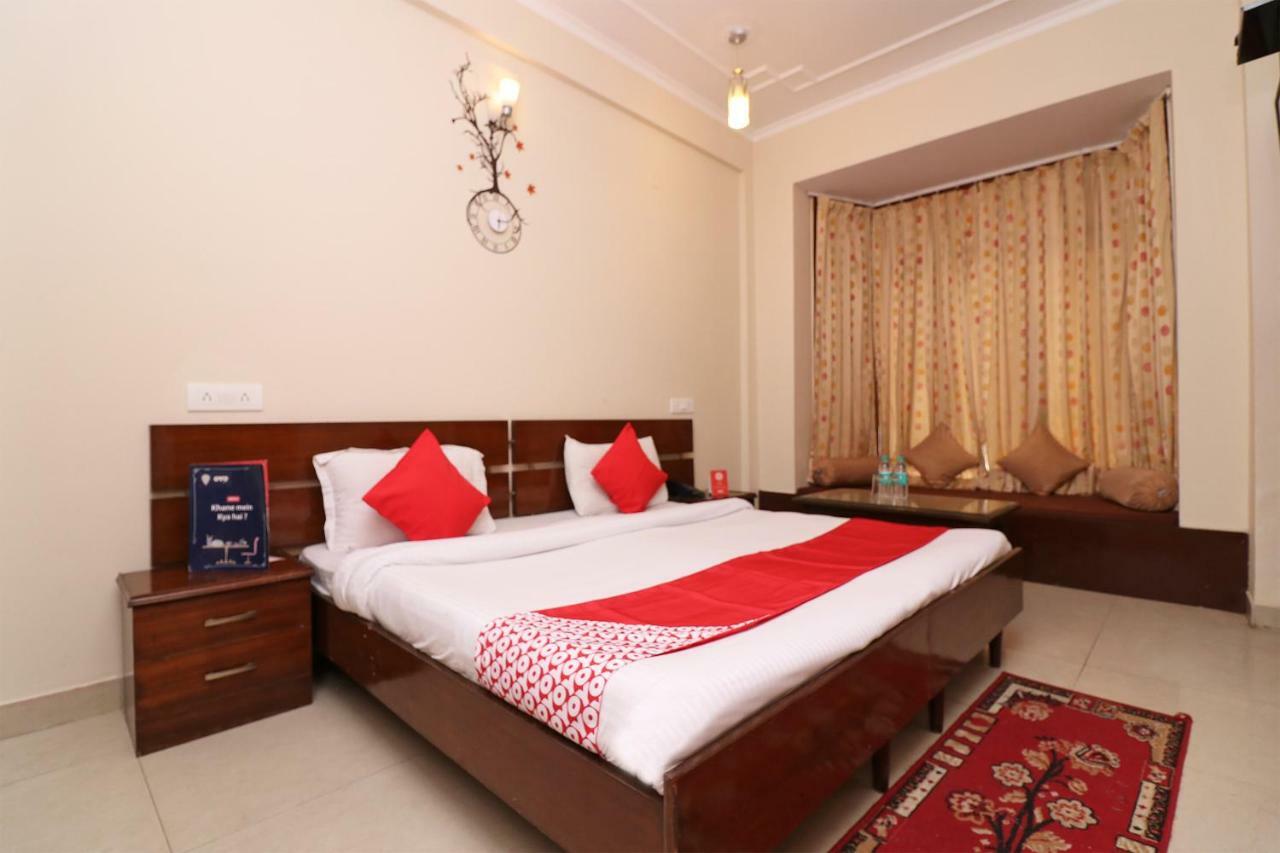 Oyo 19024 Majestic Oak Bush Hotel Mussoorie Eksteriør billede