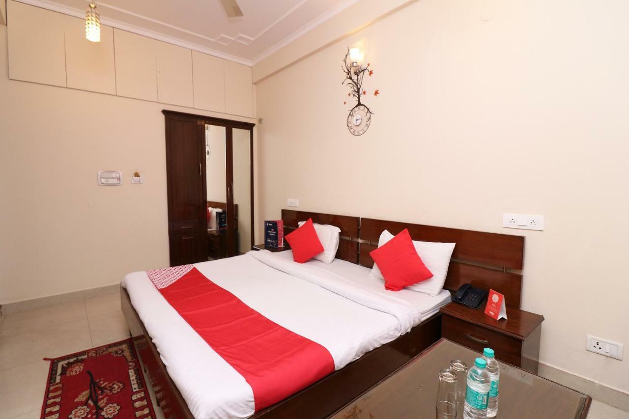 Oyo 19024 Majestic Oak Bush Hotel Mussoorie Eksteriør billede