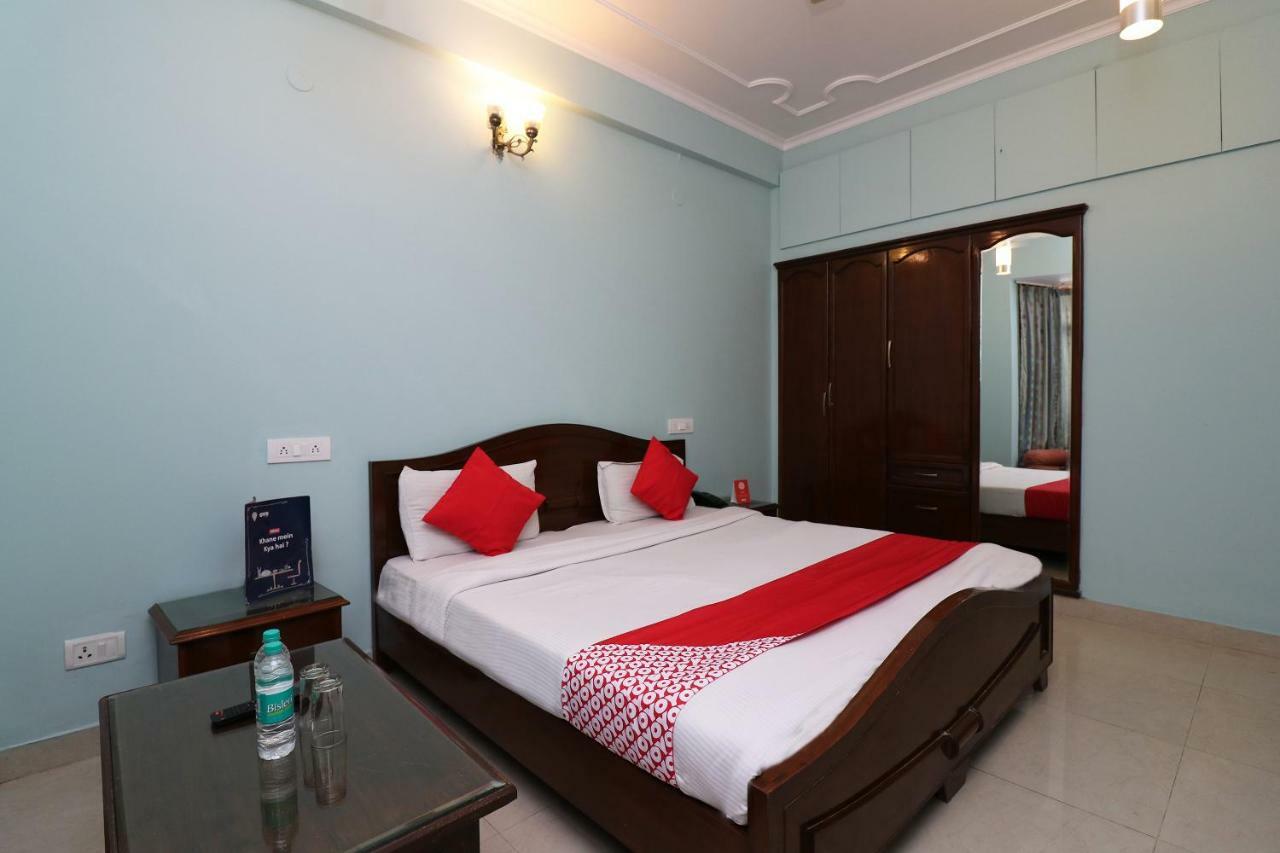 Oyo 19024 Majestic Oak Bush Hotel Mussoorie Eksteriør billede