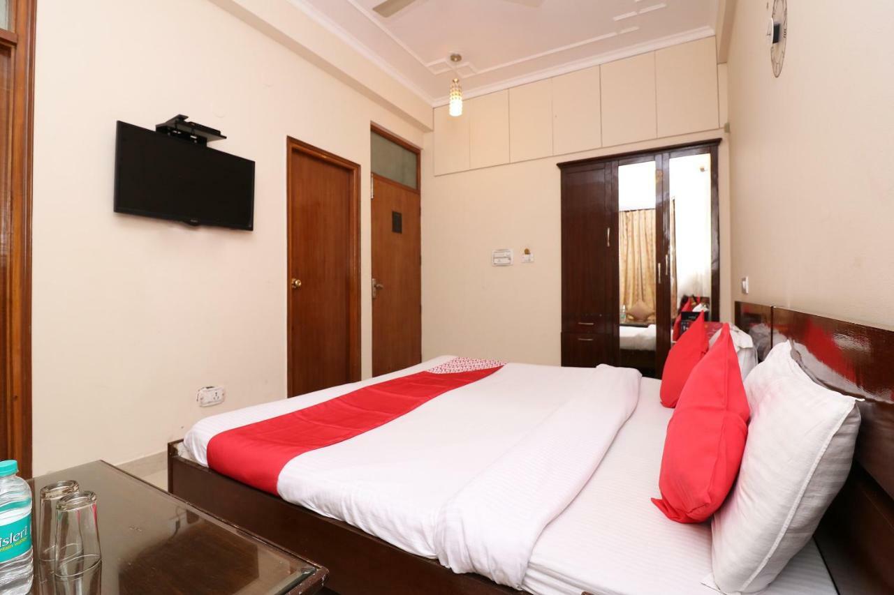 Oyo 19024 Majestic Oak Bush Hotel Mussoorie Eksteriør billede